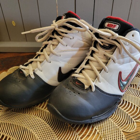 Nike Other - Youth Nike Press sise 4.5